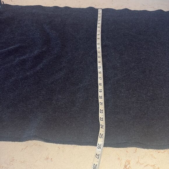 Dark Gray 100% lambs wool wide Scarf with Fringe - Picture 4 of 4